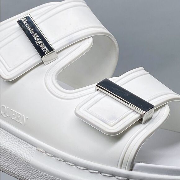 Alexander McQueen Two-Band Rubber Slides size 40 - Picture 14 of 16